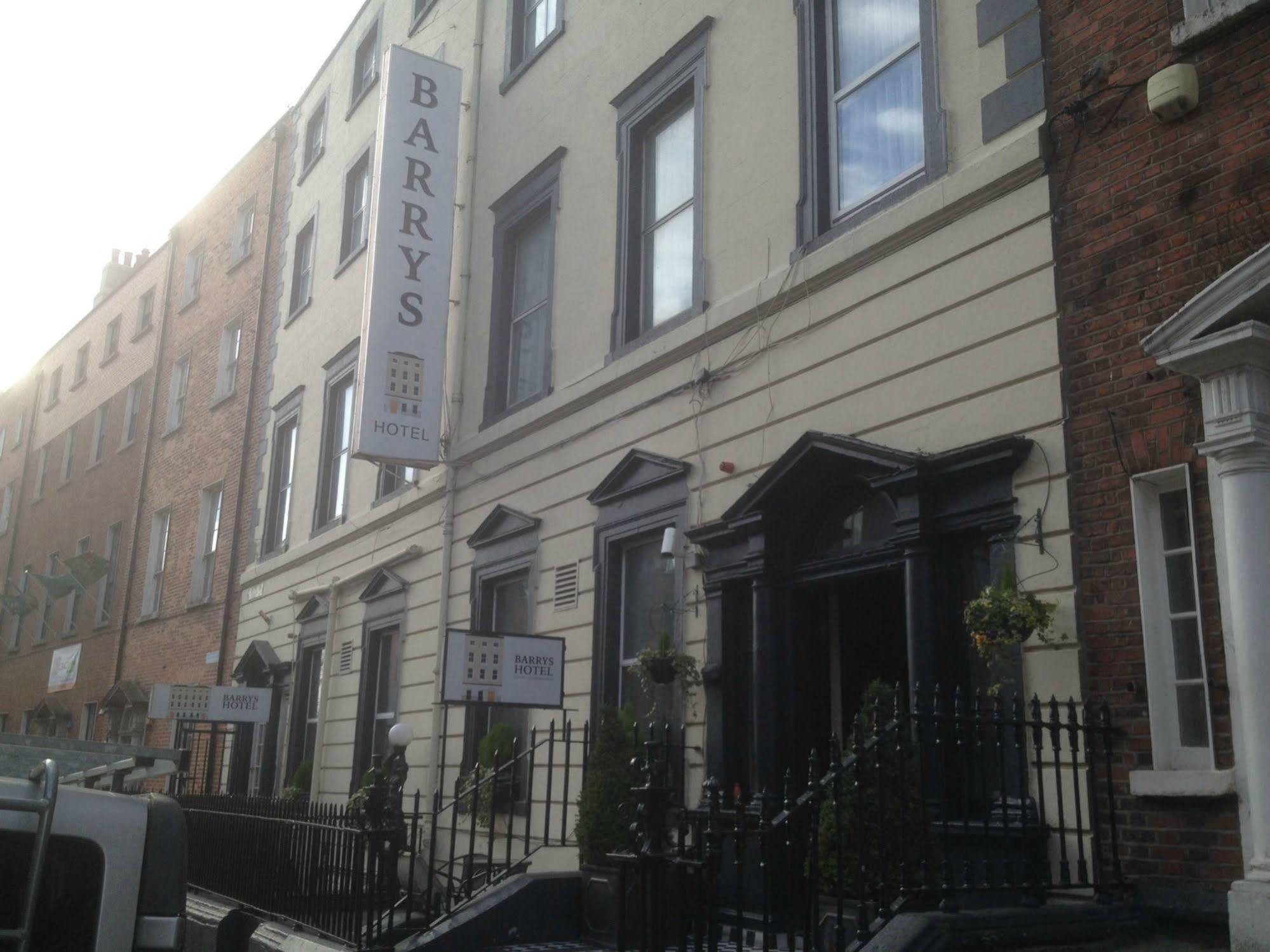 Barry'S Hotel Dublin Exterior photo